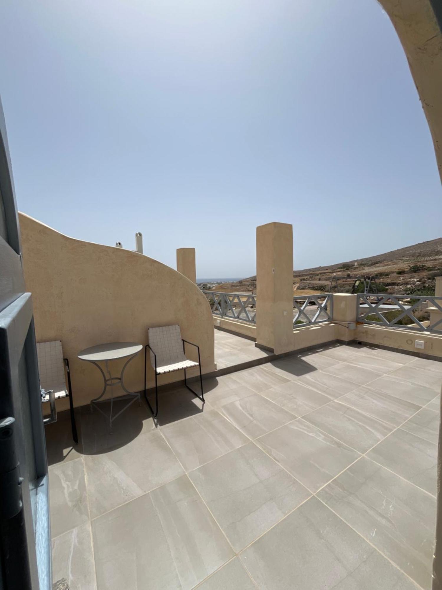 Leon Lux Apartments Playa de Perivolos Exterior foto